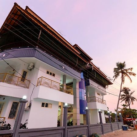 Oyo 11891 Amare Beach Resorts Alappuzha Zewnętrze zdjęcie
