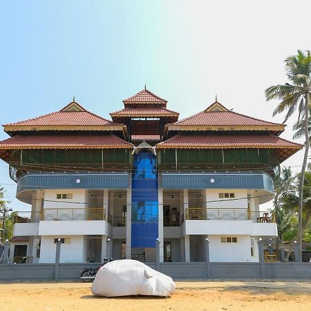 Oyo 11891 Amare Beach Resorts Alappuzha Zewnętrze zdjęcie