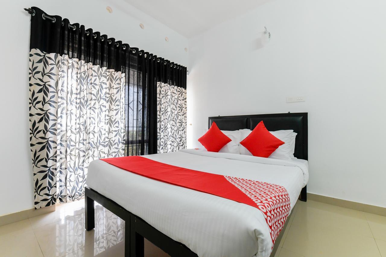 Oyo 11891 Amare Beach Resorts Alappuzha Zewnętrze zdjęcie